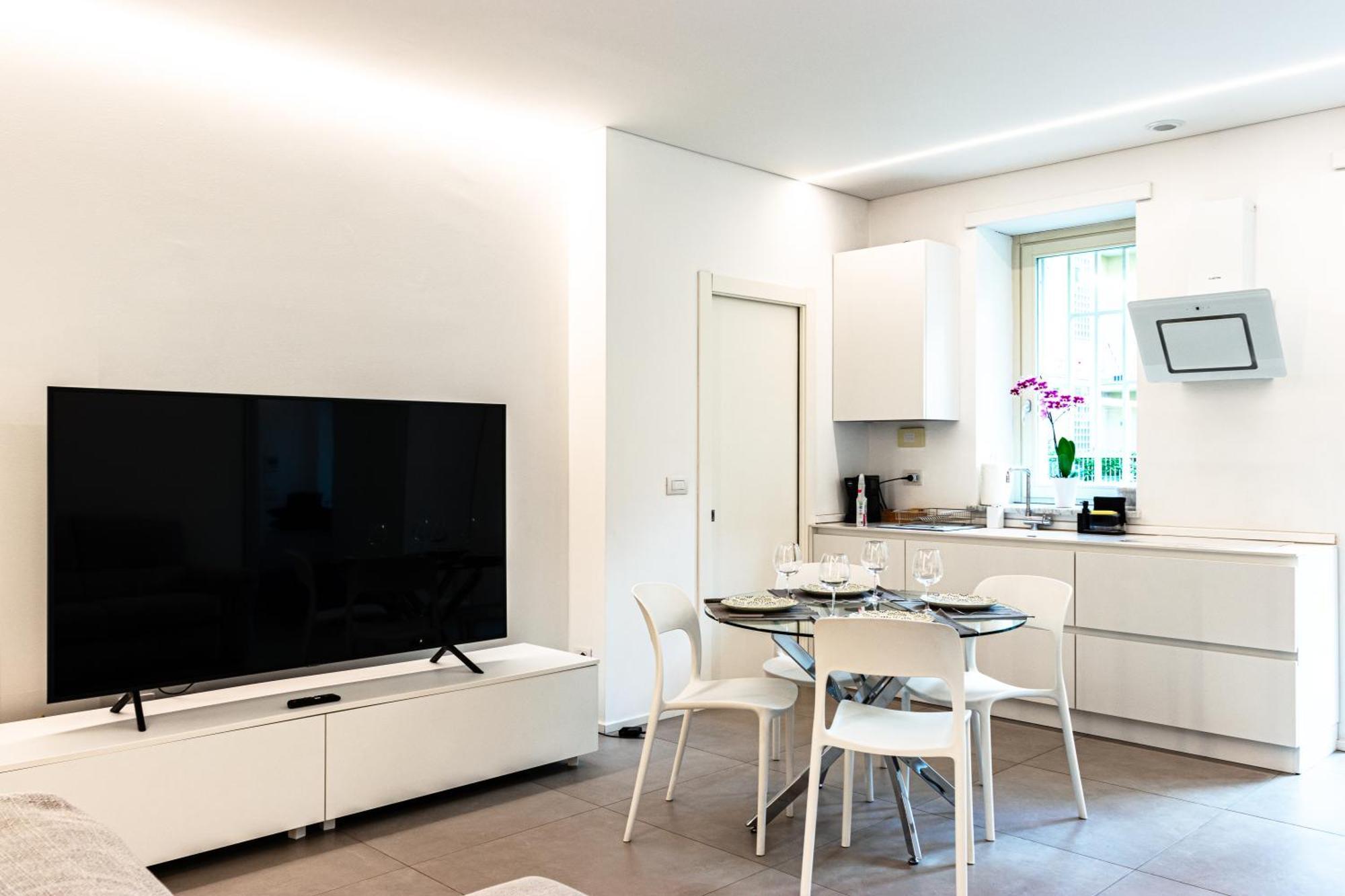 White Roma - Elegant And Comfortable Turin Bagian luar foto